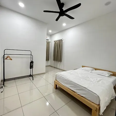 Heyfam Homestay Sekinchan Exterior photo