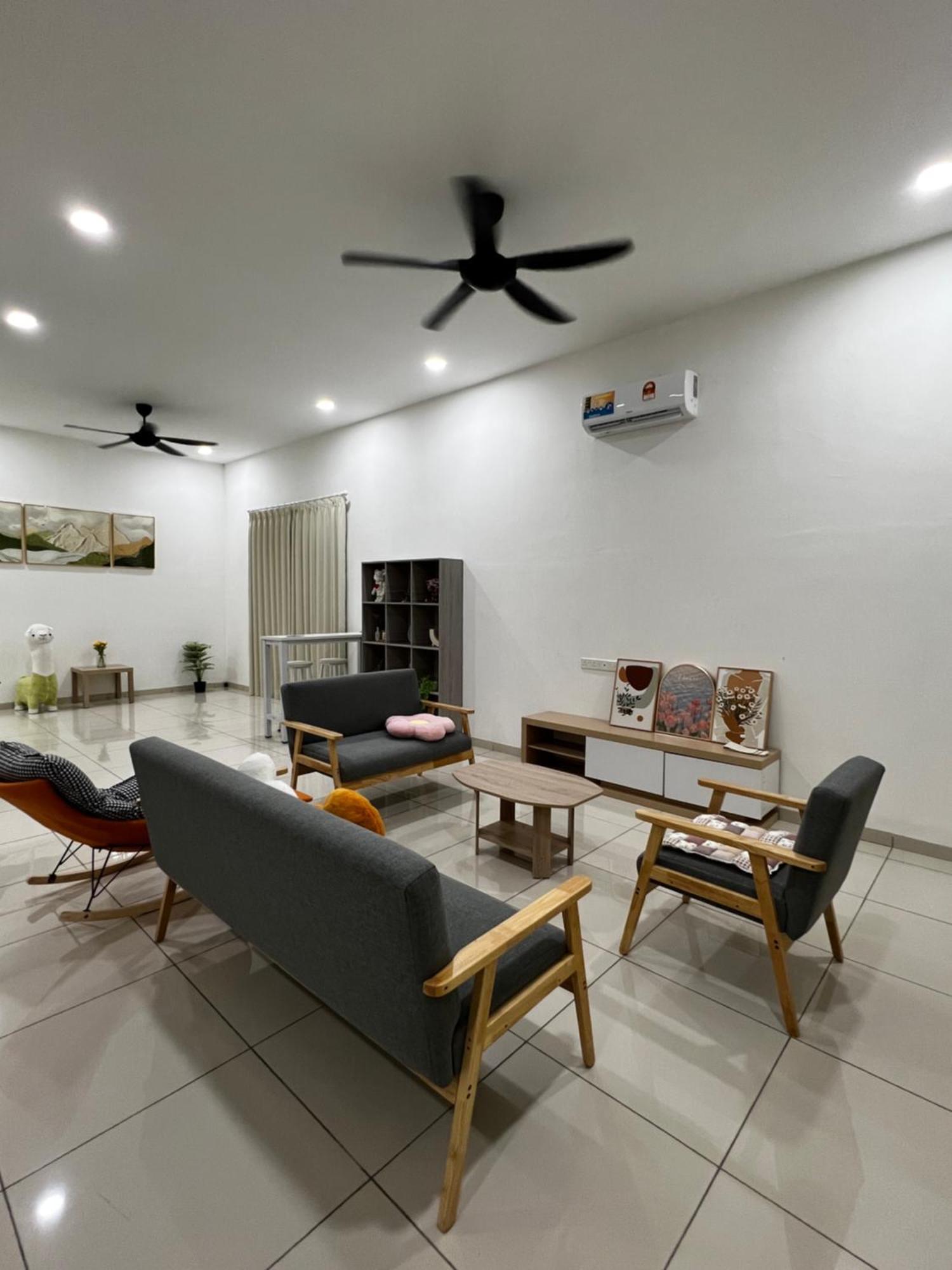 Holiday home Heyfam *